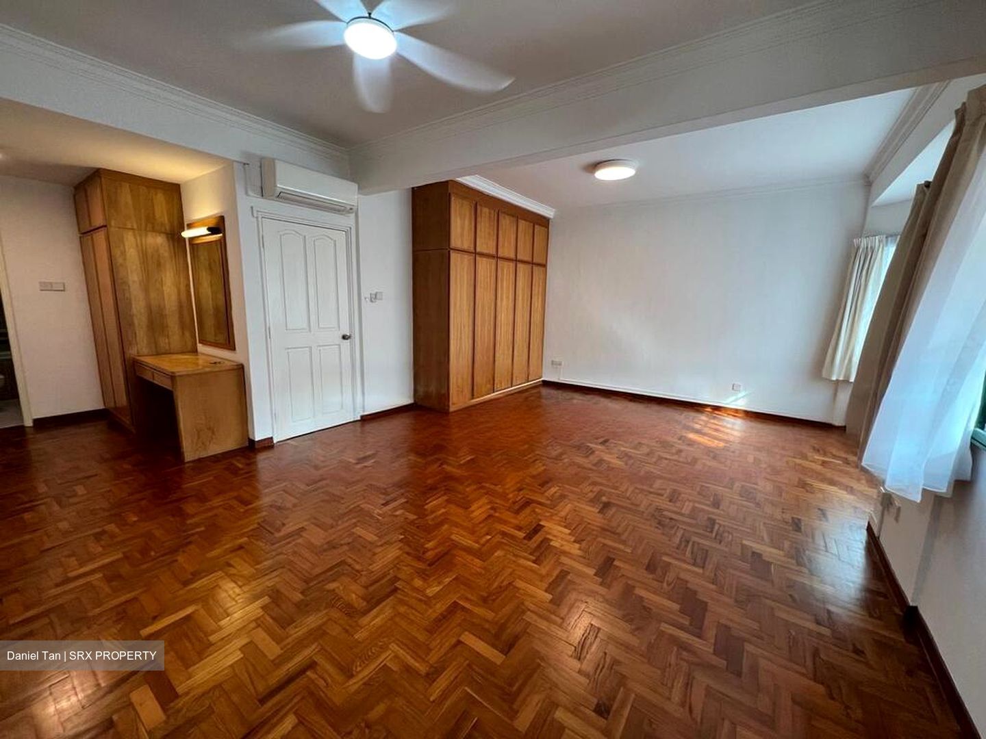 Serangoon Avenue 3 (D19), Terrace #454130871